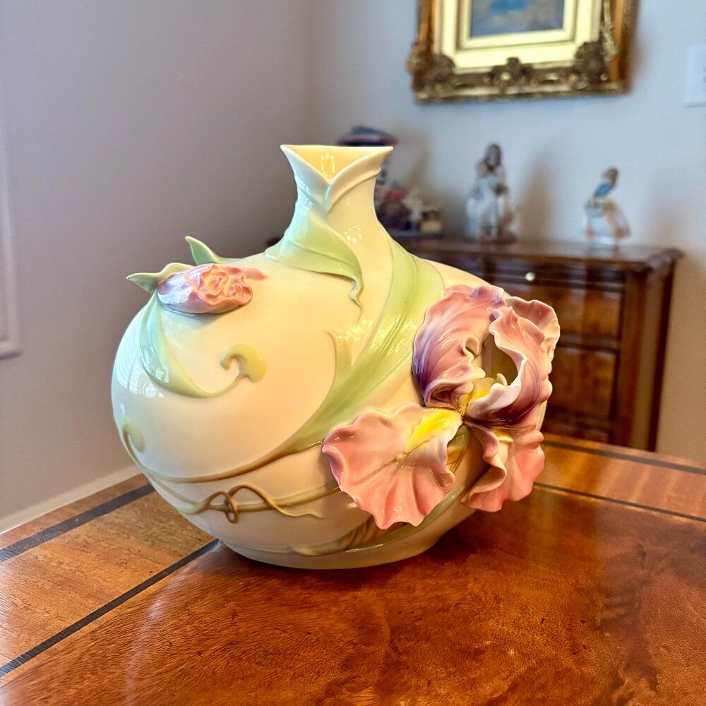 Rare Vintage Franz Windswept Iris Flower Design Porcelain Vase 2004